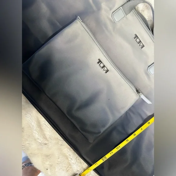 TUMI Gradient Gray and Black Travel Bag - Picture 14 of 15